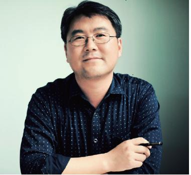 황경일